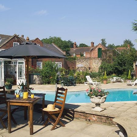 The Old Rectory Restaurant With Rooms Thorpe St Andrew Facilidades foto