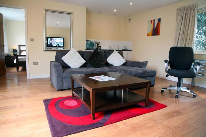 The Old Rectory Restaurant With Rooms Thorpe St Andrew Habitación foto